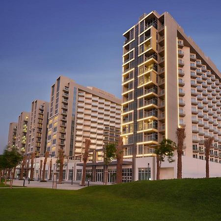 Damac Hills 2 Hotel, An Edge By Rotana Hotel Dubai Dış mekan fotoğraf