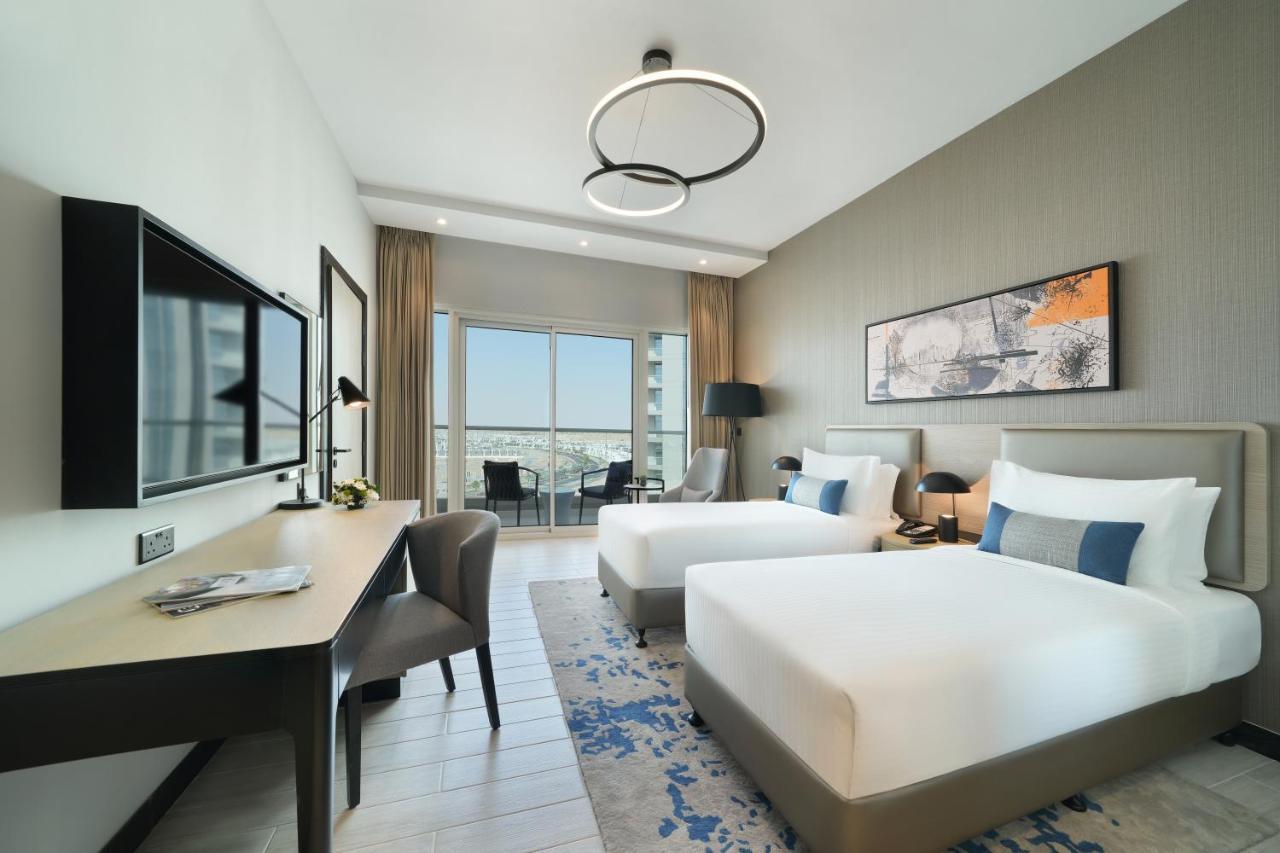 Damac Hills 2 Hotel, An Edge By Rotana Hotel Dubai Dış mekan fotoğraf