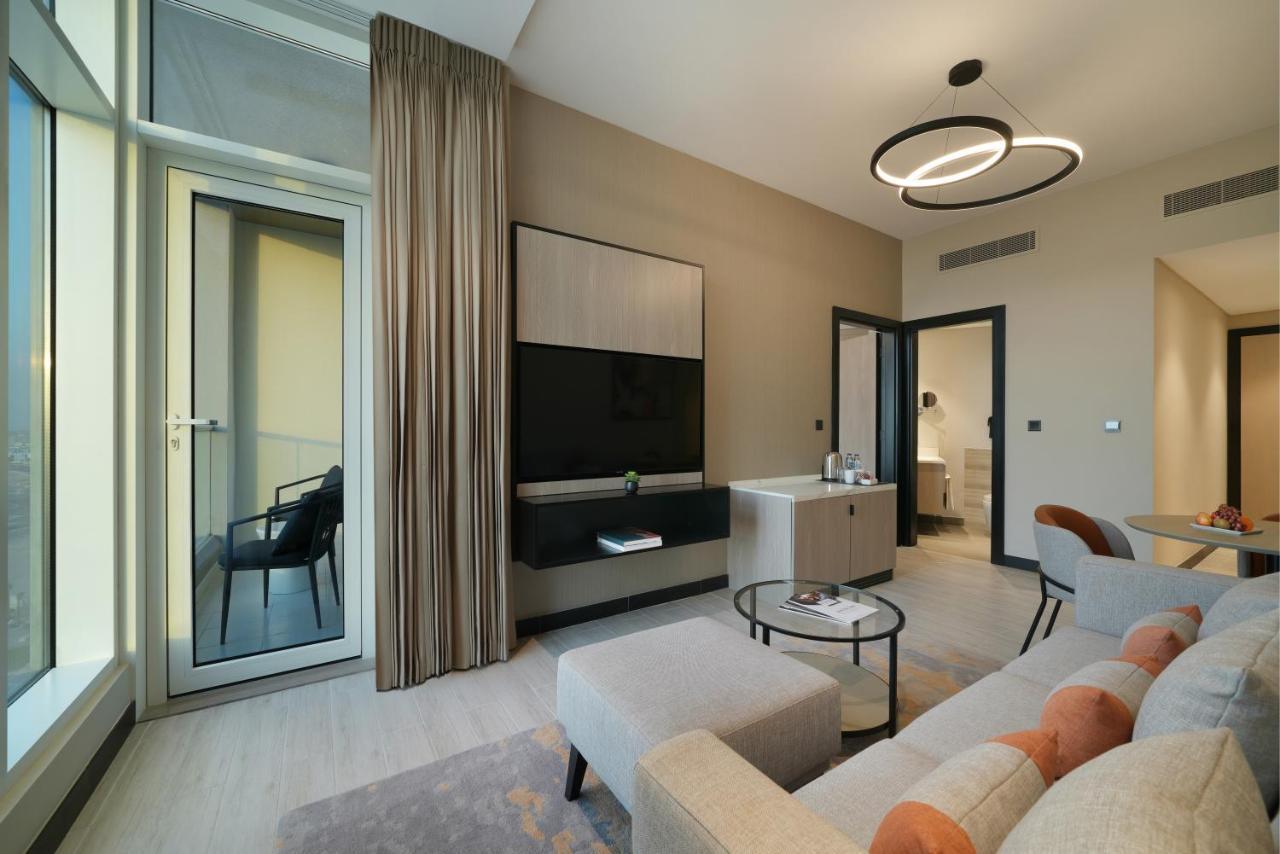 Damac Hills 2 Hotel, An Edge By Rotana Hotel Dubai Dış mekan fotoğraf